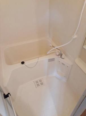 �y���̑��z�@�o�X�^�V�����[