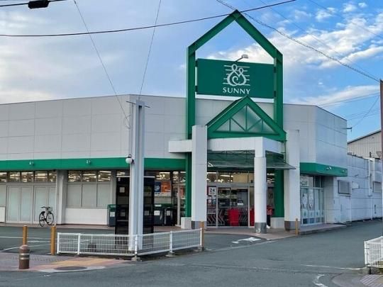 �y���Ӂz�@�T�j�[���ؓX�F350m