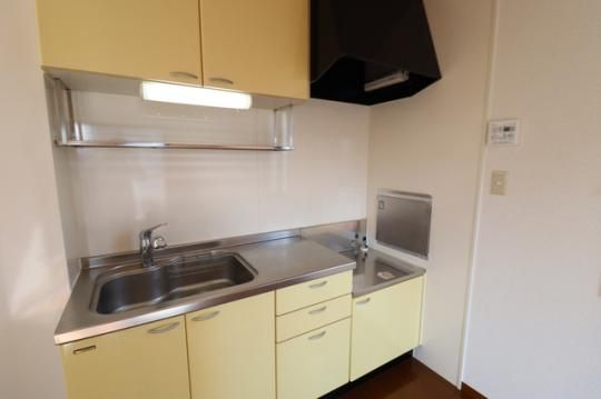 �y���̑��z�@201�L�b�`��