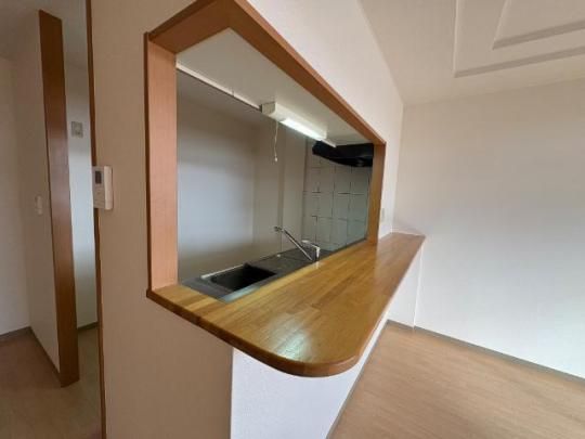 �y���̑��z�@�J�E���^�[�L�b�`��