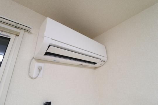 �y���̑��z�@206�@�G�A�R��