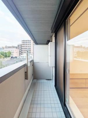 �y���̑��z�@�o���R�j�[