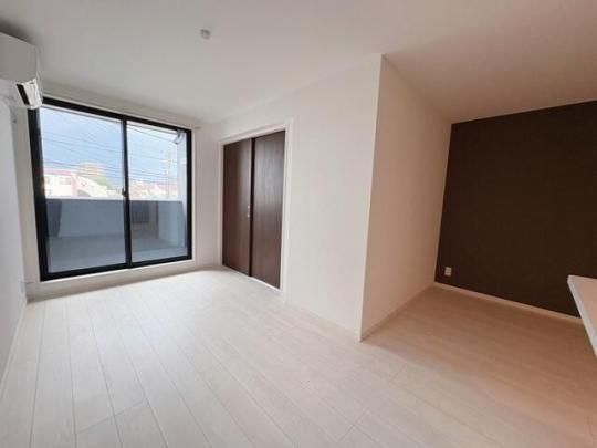 �y���̑��z�@���r���O