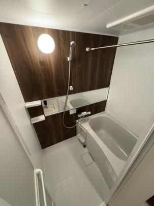 �y���̑��z�@�o�X�^�V�����[