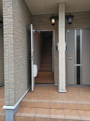 �y���̑��z�@�G���g�����X