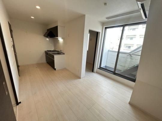 �y���̑��z�@���r���O