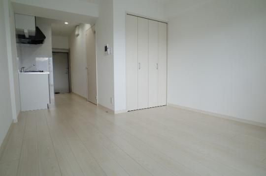 �y���̑��z�@���r���O