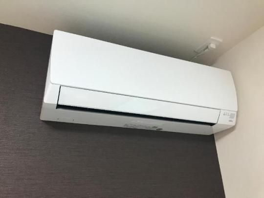 �y���̑��z�@�G�A�R��