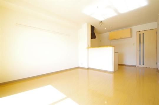 �y���̑��z�@���r���O