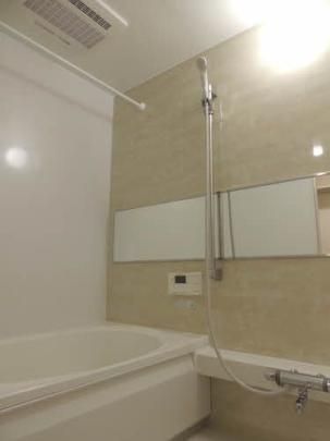 �y���̑��z�@�o�X�^�V�����[