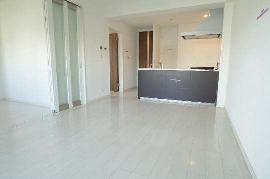 �y���̑��z�@���r���O