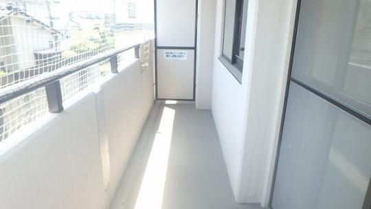 �y���̑��z�@�o���R�j�[