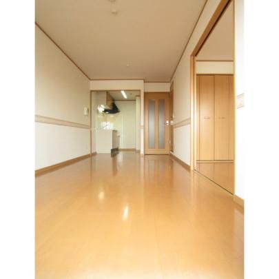 �y���̑��z�@���r���O