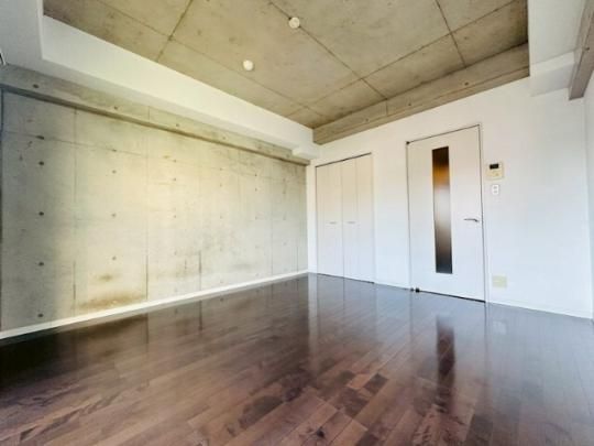 �y���̑��z�@���r���O