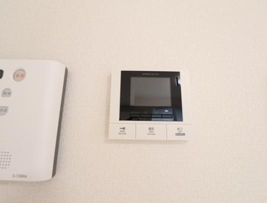 �y���̑��z�@101�@TV�C���^�[�z��