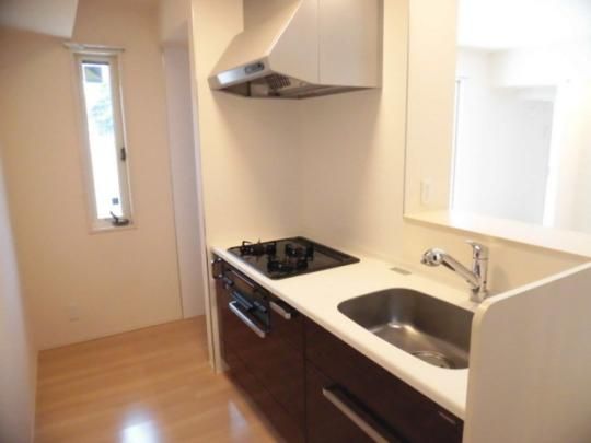 �y���̑��z�@�L�b�`��