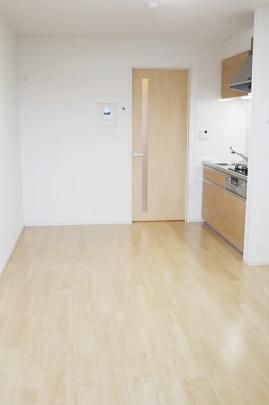 �y���̑��z�@���r���O