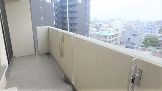 �y���̑��z�@�o���R�j�[