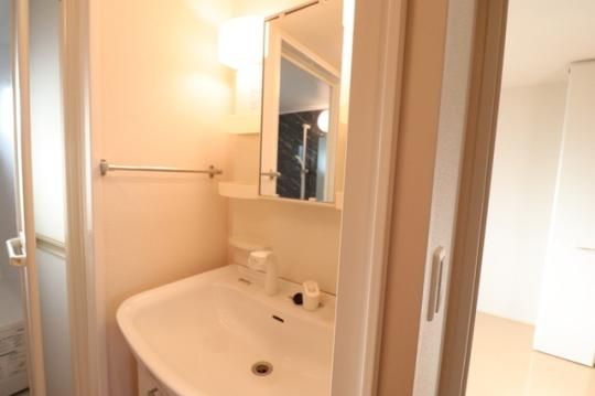 �y���̑��z�@301�@���ʑ�