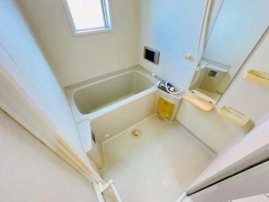 �y���̑��z�@�o�X�^�V�����[