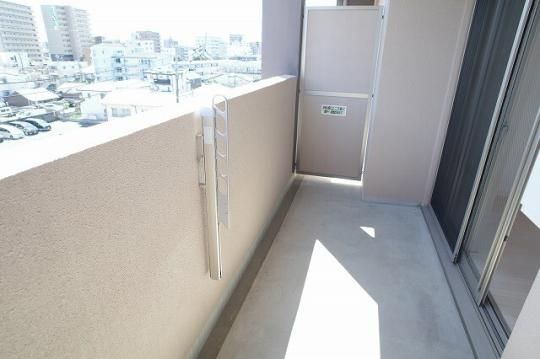 �y���̑��z�@�o���R�j�[