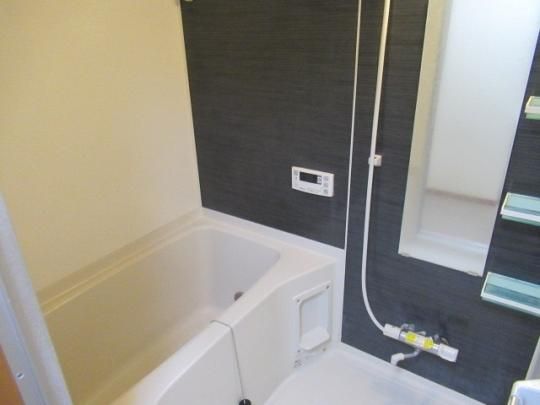 �y���̑��z�@�o�X�^�V�����[