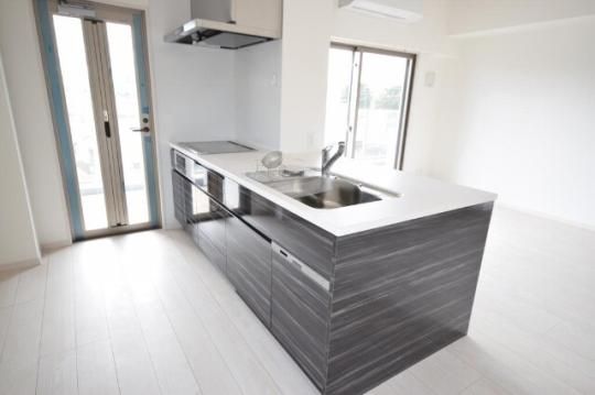 �y���̑��z�@�L�b�`��