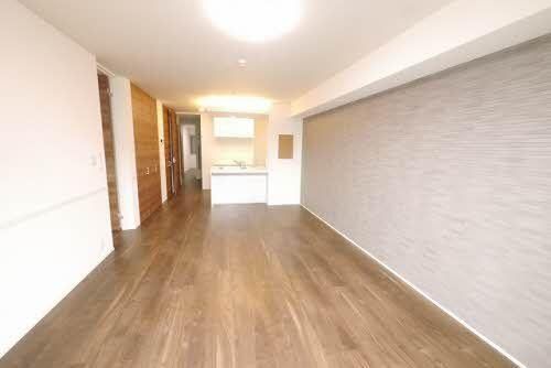 �y���̑��z�@���r���O