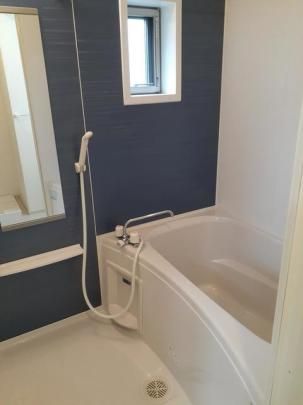 �y���̑��z�@�o�X�^�V�����[