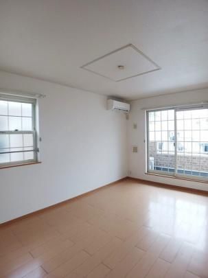 �y���̑��z�@���r���O