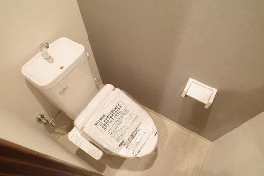 �y���̑��z�@�g�C��