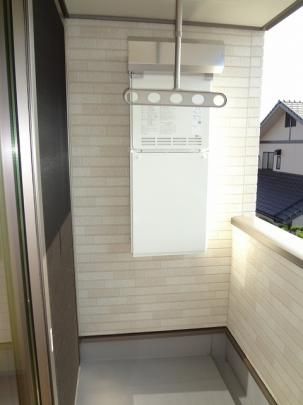 �y���̑��z�@�o���R�j�[