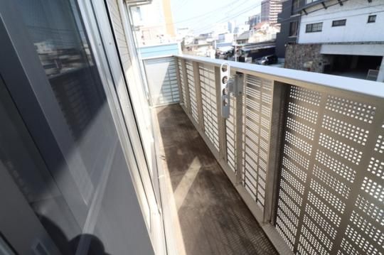 �y���̑��z�@201�@�o���R�j�[