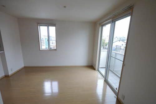 �y���̑��z�@���r���O