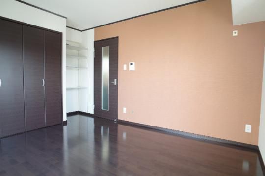 �y���̑��z�@���r���O