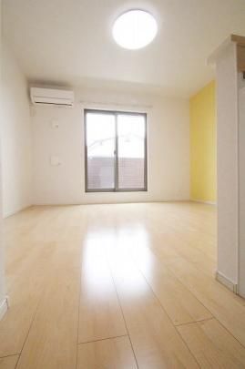 �y���̑��z�@���r���O