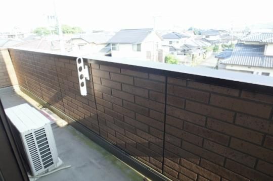 �y���̑��z�@�o���R�j�[