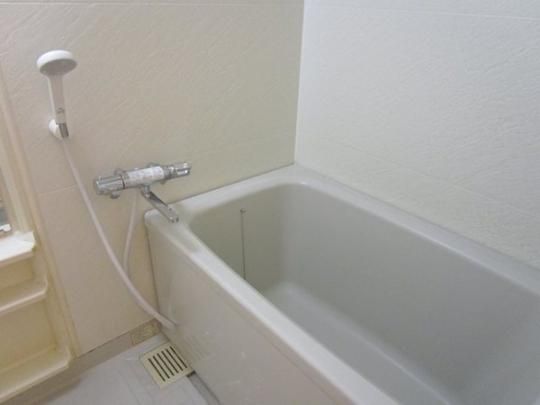 �y���̑��z�@�o�X�^�V�����[