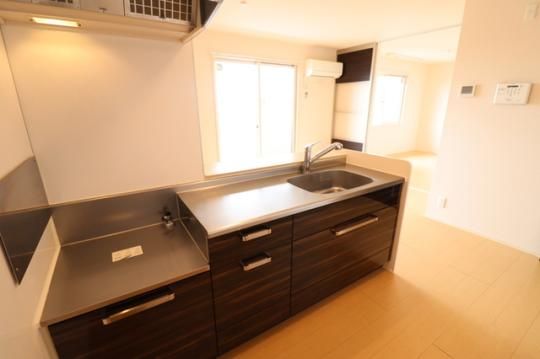 �y���̑��z�@�L�b�`���@302