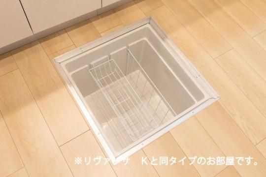 y̑z@[