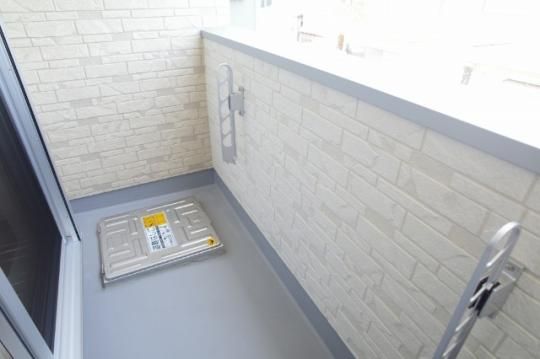 �y���̑��z�@�o���R�j�[