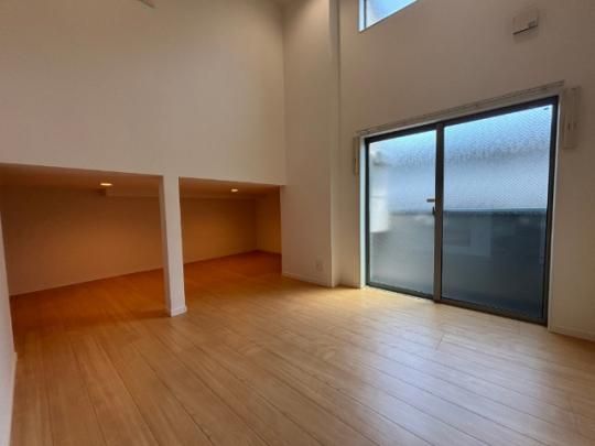 �y���̑��z�@���r���O