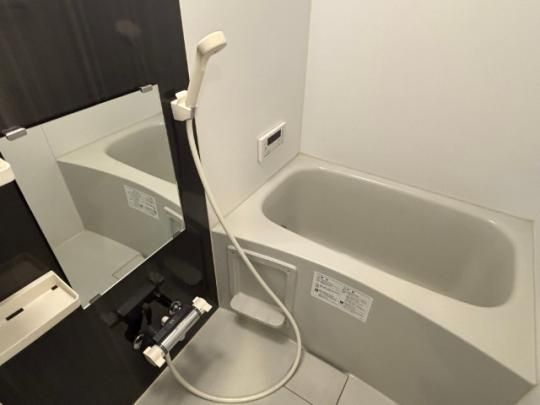 �y���̑��z�@�o�X�^�V�����[