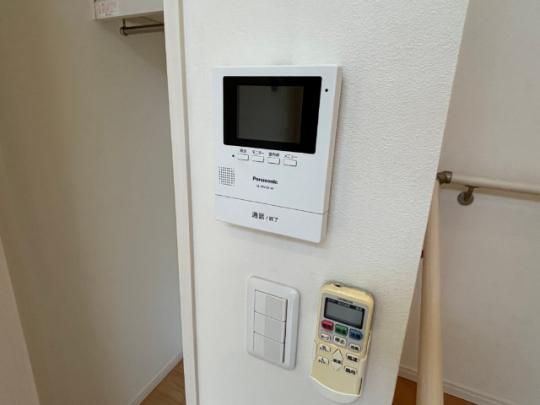 �y���̑��z�@�Z�L�����e�B