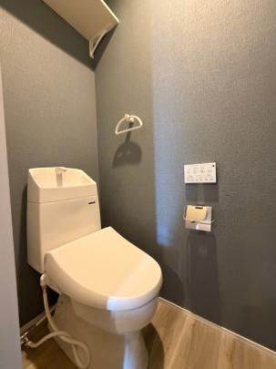 �y���̑��z�@�g�C��