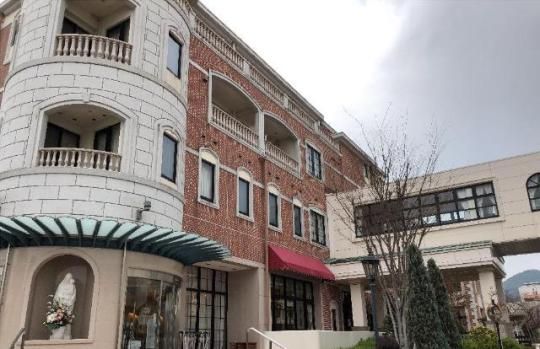 �y���Ӂz�@��Ö@�l������b�a�@�F1484m