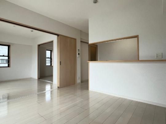 �y���̑��z�@���r���O