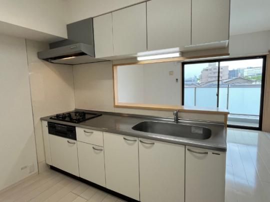 �y���̑��z�@�L�b�`��