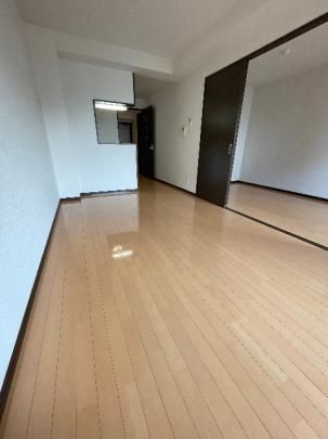 �y���̑��z�@���r���O