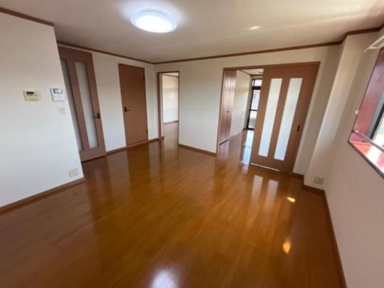 �y���̑��z�@���r���O